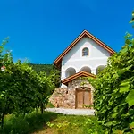 Csendes Dulo Szolobirtok Badacsonyoers